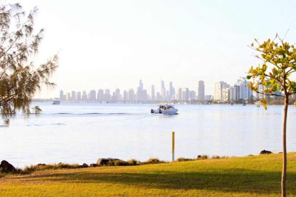 Broadwater Canal Frontage-Runaway Bay-Boat Ramp Gold Coast Zewnętrze zdjęcie